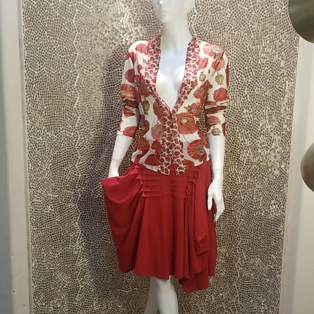Skirt and top set